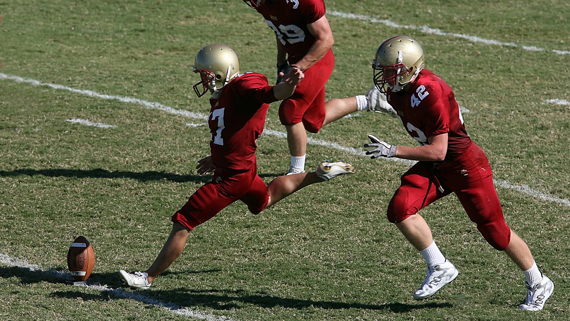 JIU YOU GAME-混合泳中立代表队A选手速度与技巧兼备，混合泳规则